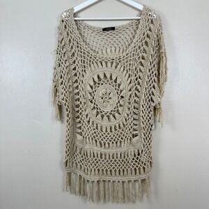 deb Women's OS Crochet Poncho Top Beige Boho Fringe Medallion Knit T44